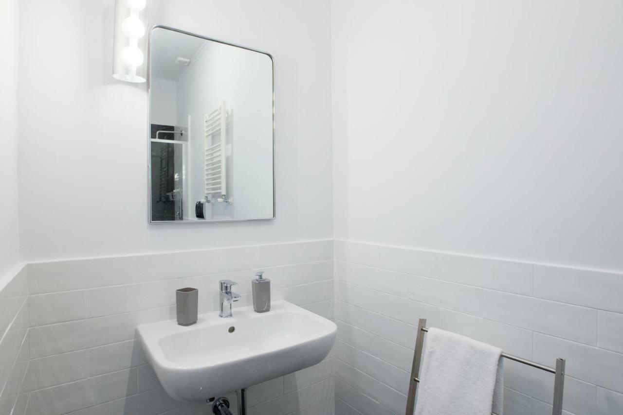 Interno16Holidayhome 那不勒斯 外观 照片